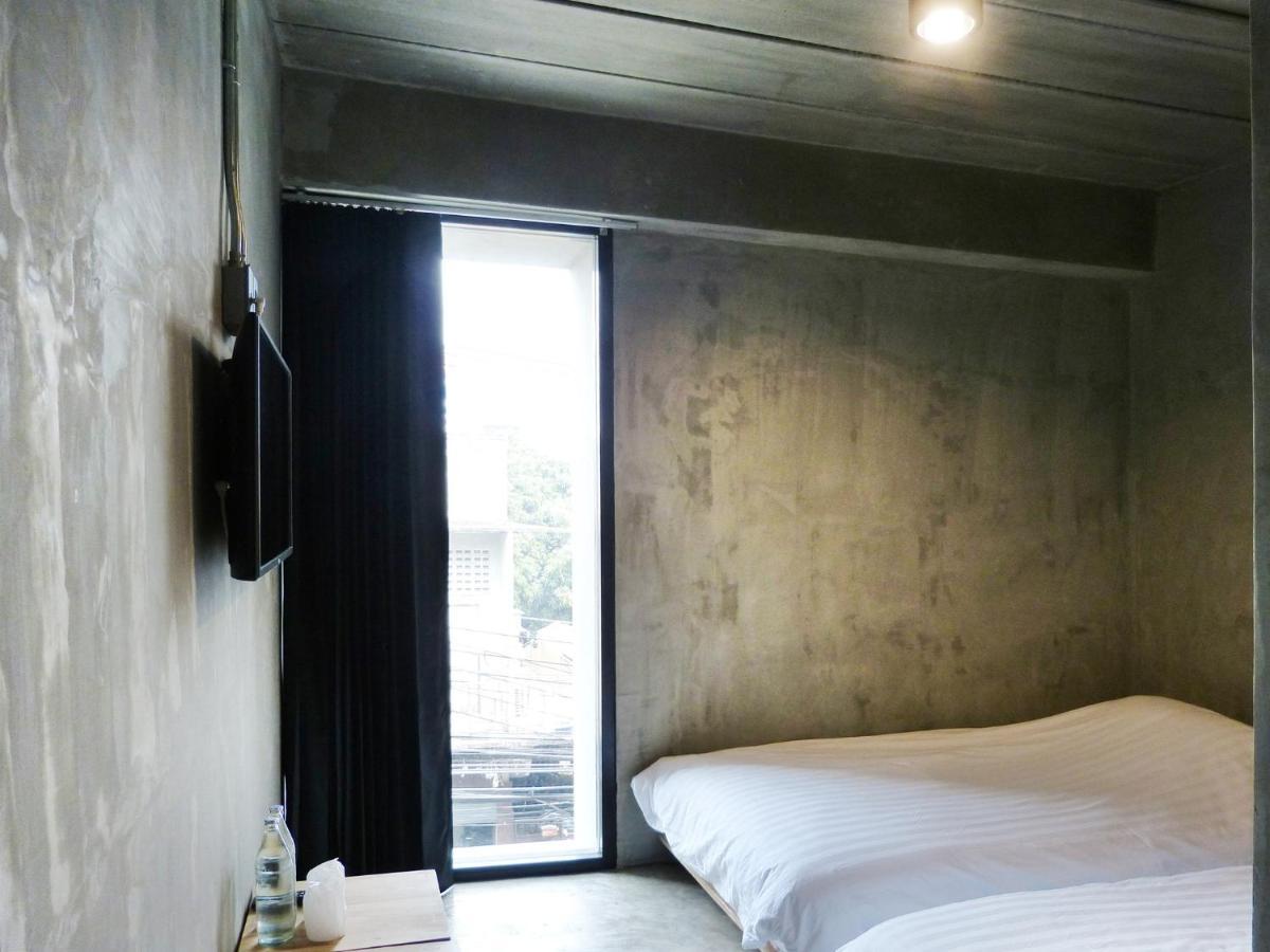 B Arch House Hotel And Cafe Ll No Parking Ll Chiang Mai Buitenkant foto