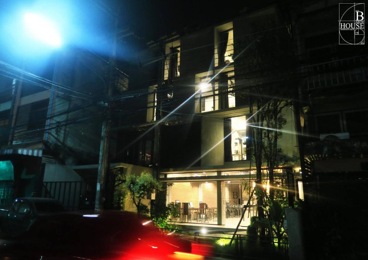 B Arch House Hotel And Cafe Ll No Parking Ll Chiang Mai Buitenkant foto